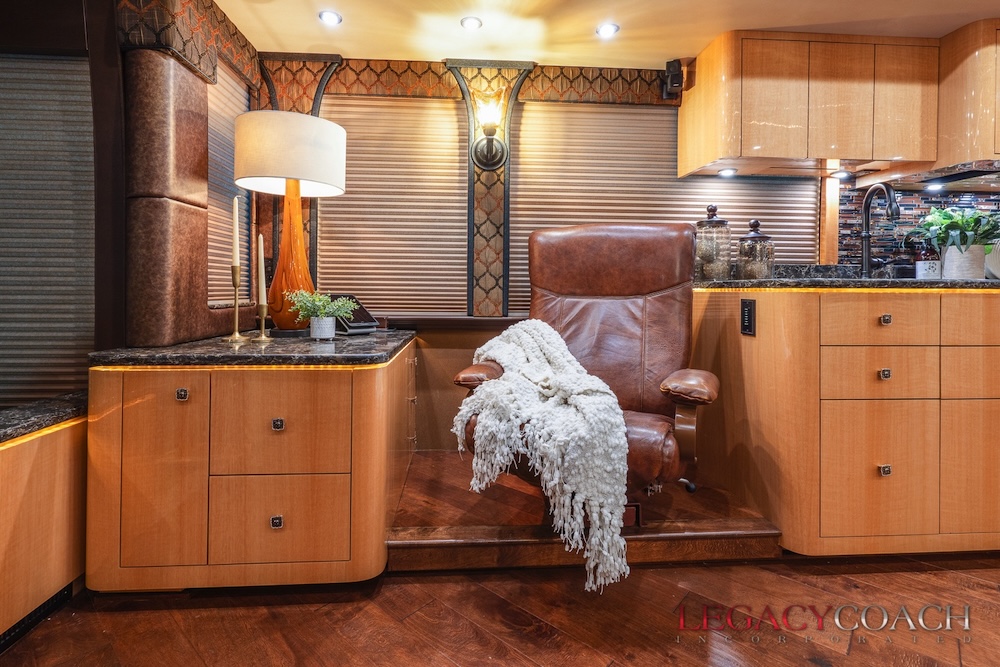 2016 Prevost  Millennium H3-45 For Sale