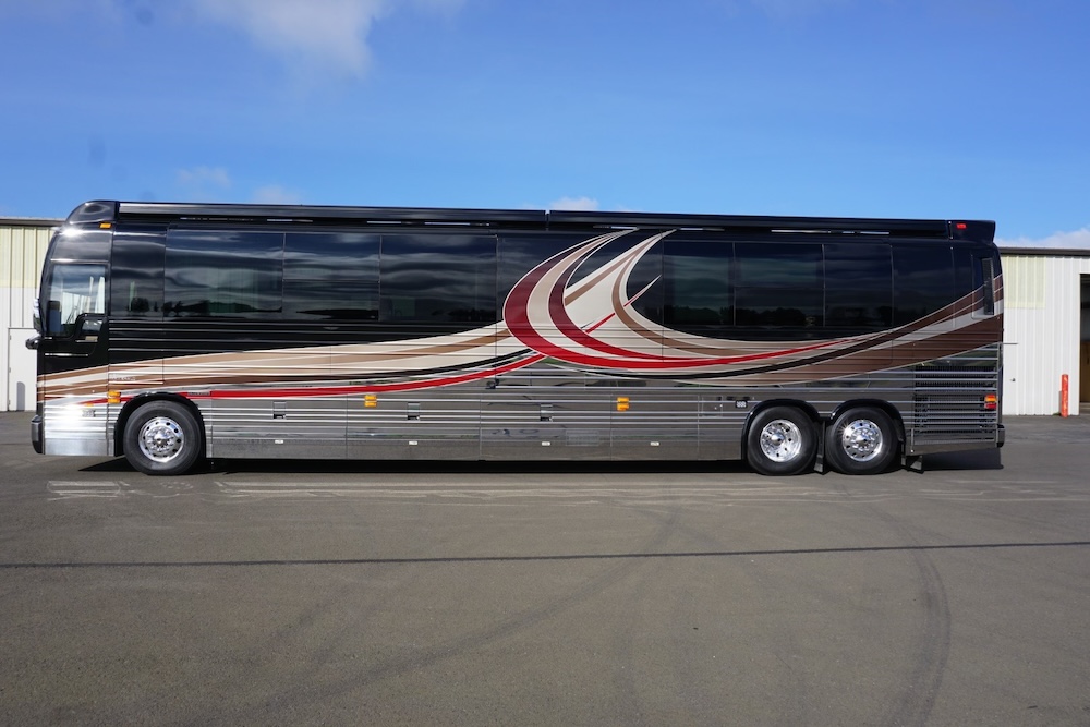 2017 Prevost Emerald X3 For Sale