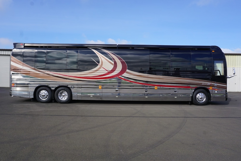 2017 Prevost Emerald X3 For Sale