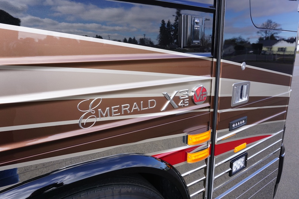 2017 Prevost Emerald X3 For Sale