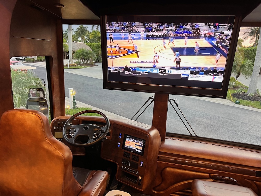 2018 Prevost Marathon X3 For Sale