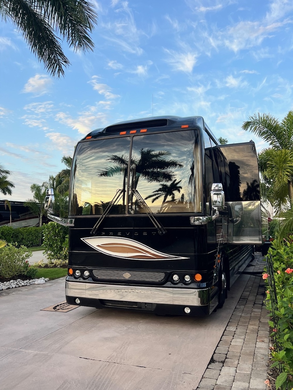 2018 Prevost Marathon X3 For Sale