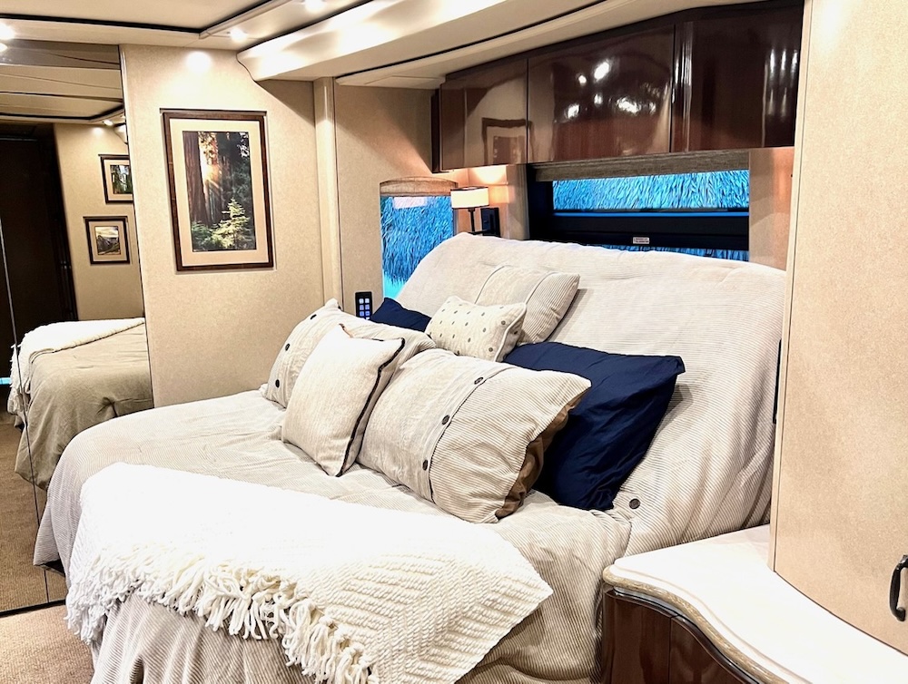 2018 Prevost Marathon X3 For Sale