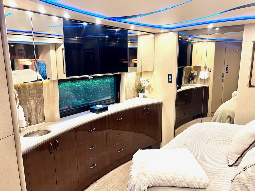 2018 Prevost Marathon X3 For Sale