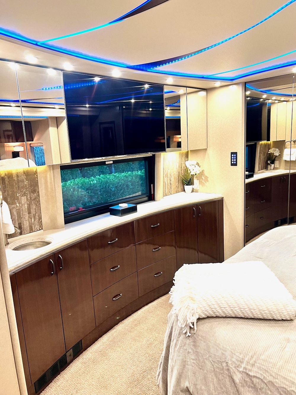 2018 Prevost Marathon X3 For Sale