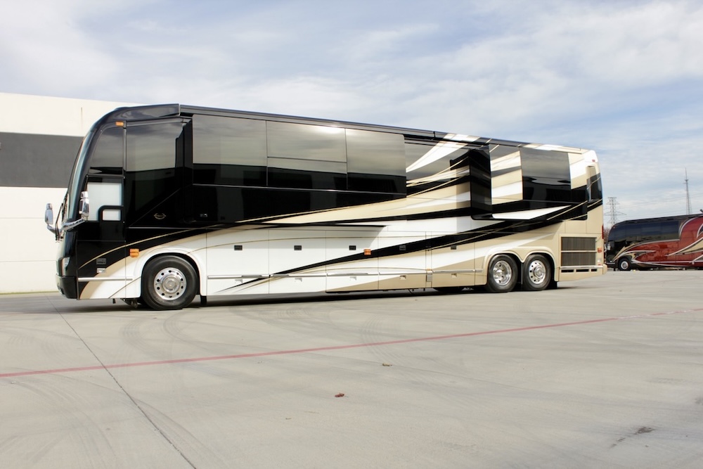 2019 Prevost Marathon H3-45 For Sale