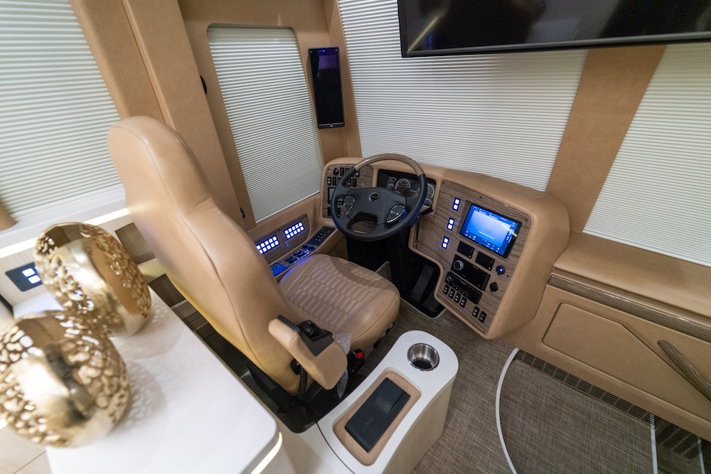 2024 Prevost Marathon X3 For Sale