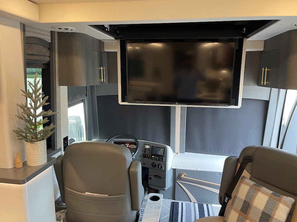 2023 Prevost  Nashville Coach X3  For Sale